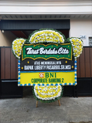 Papan Bunga Duka di Palapa